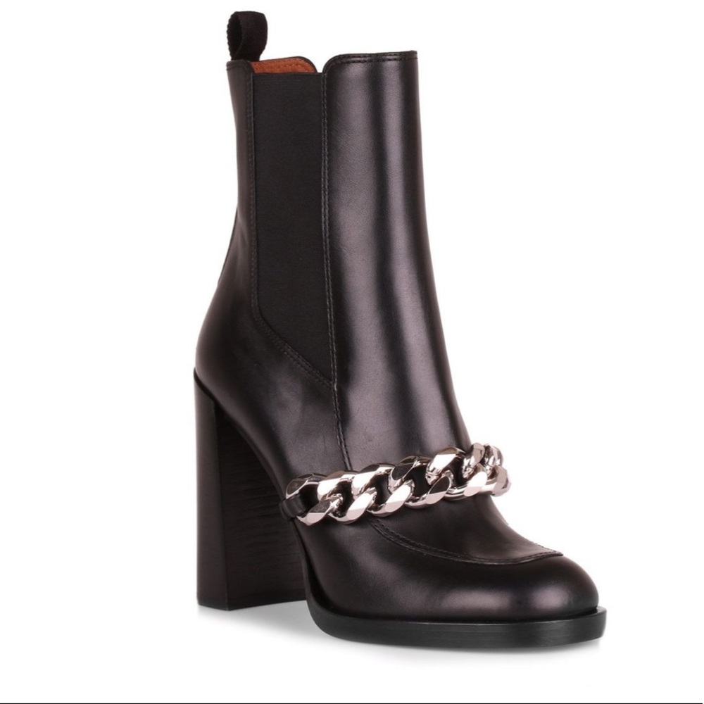 Givenchy Black leather Chelsea boot